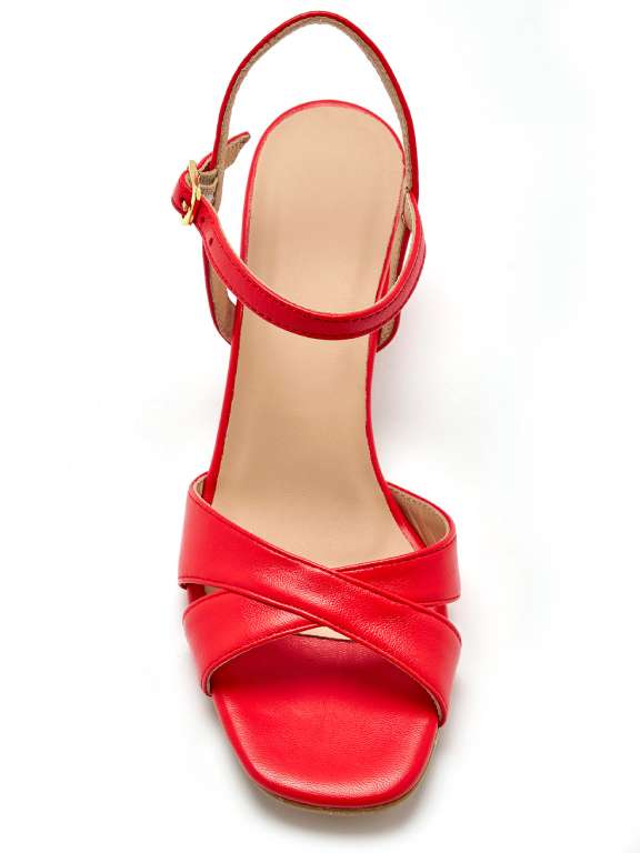 Sandale élégante rouge vue de haut - Emma & Joséphine