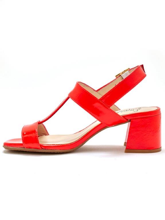 Sandale stylée rouge vue côté gauche - Emma & Joséphine